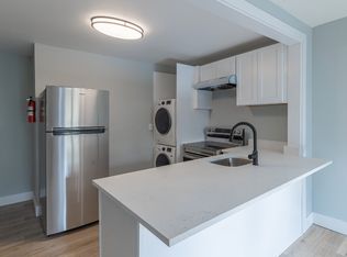 320 Columbia Ave #613, Stratford, NJ 08084