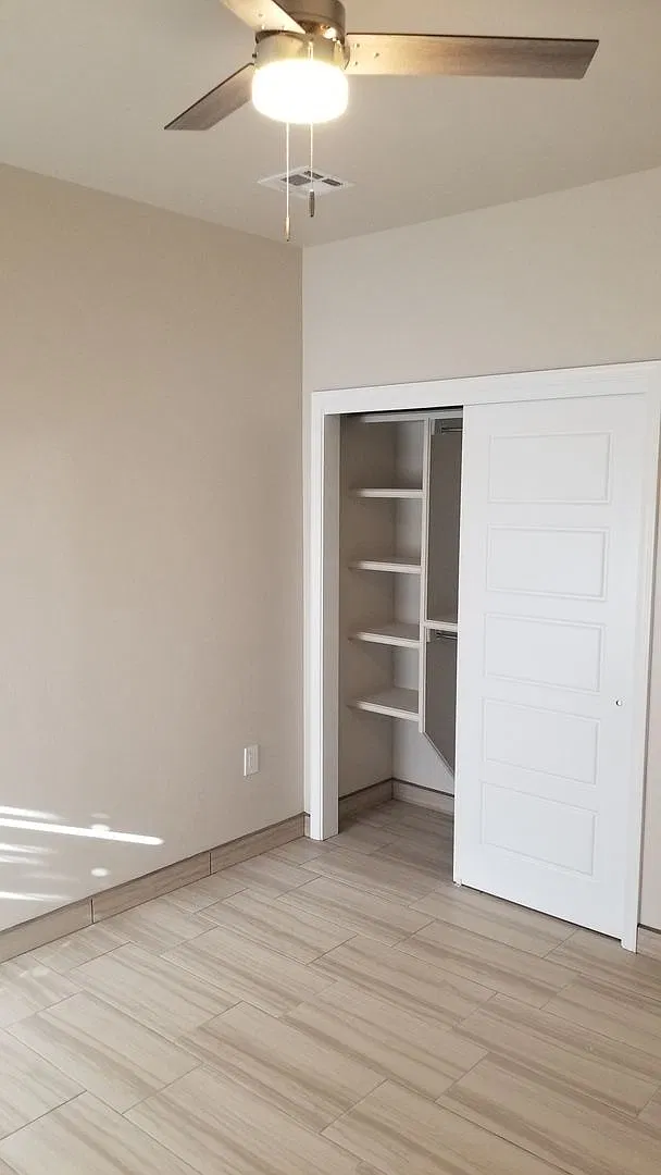 4033 Scot Pine Pl A- New Las Cruces Rental with Modern Features and Stunning Design! — Photo 4