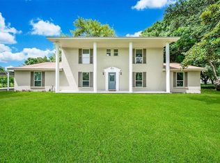 10273 N H St, La Porte, TX 77571