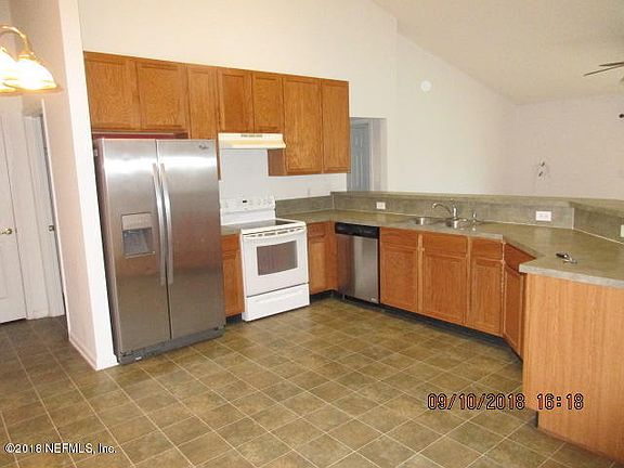 4th image of 14173 Washburn Ct