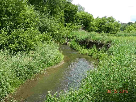 3rd image of E17333 Highway 82/33