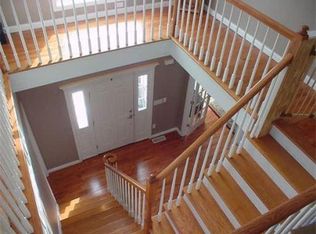 585 Page St, Lunenburg, MA 01462