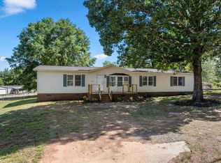 139 Blue Ridge Rd, Campobello, SC 29322