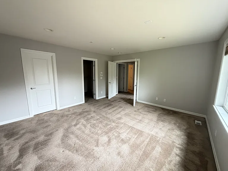 2520 Camas Ave NE — Photo 30