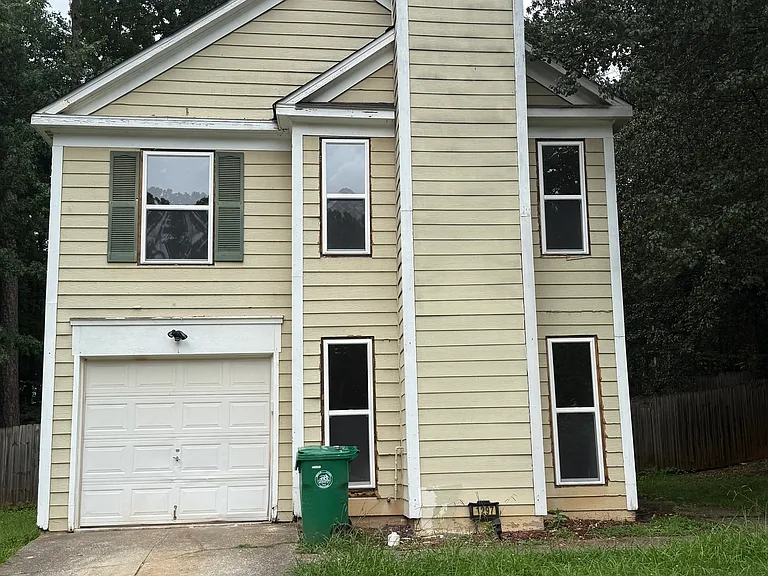 1297 Old Countryside Cir — Photo 1