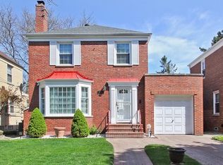 6149 N Leader Ave, Chicago, IL 60646