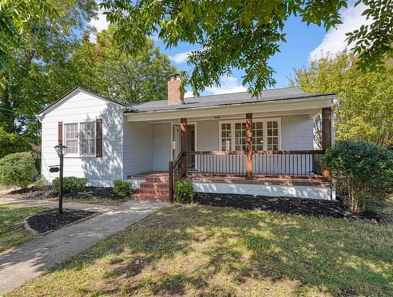 3 bed, 1543 sqft, $1,750 — Photo 1