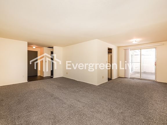 4th image of 5722 Troy Villa Blvd