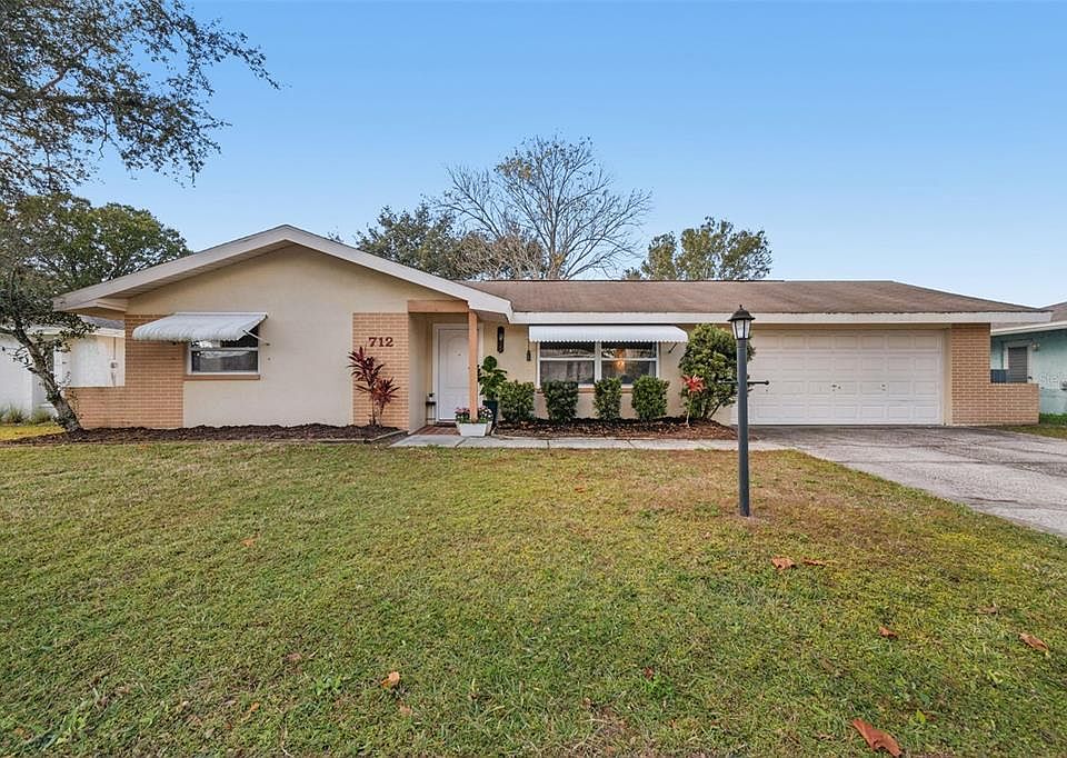 1st image of 712 LEMONWOOD DR