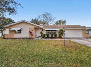 712 Lemonwood Dr, Oldsmar, FL 34677