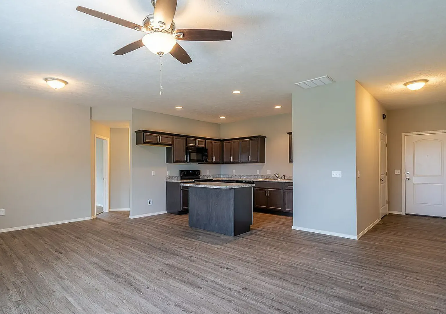 3 bedroom Duplex in Monte Cristo — Photo 3