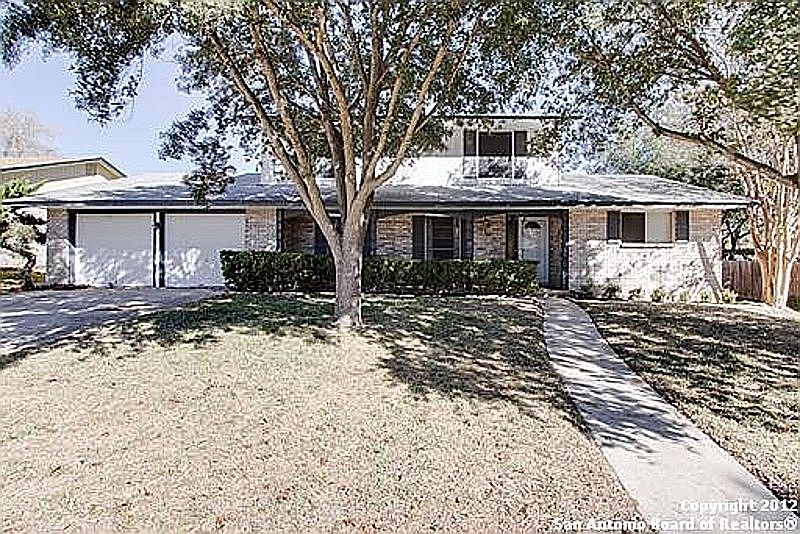 1st image of 127 Amistad Blvd