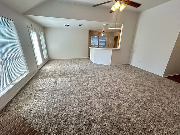3rd image of 5002 Vaquero Dr