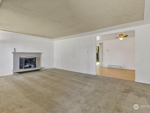 3rd image of 5801 E Portland Avenue
