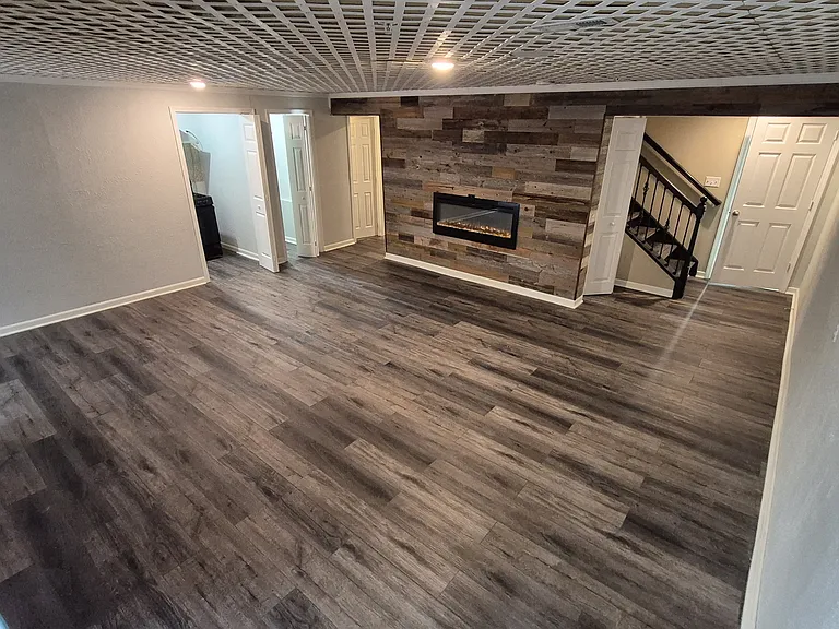 605 Alessia Ct — Photo 12