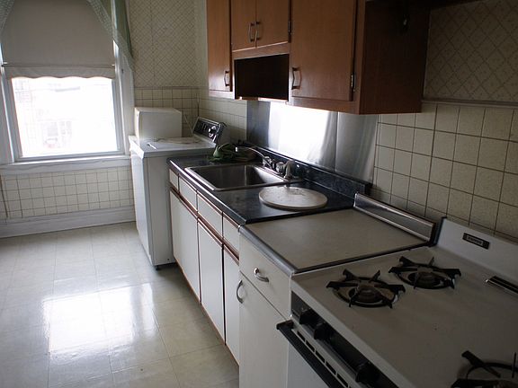 2nd Floor Kitchen