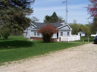 1471 S Canal Rd, Eaton Rapids, MI 48827