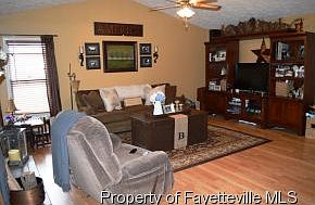 3rd image of 5005 Pinewood Dr