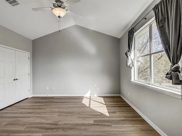 512 Eberhart Ln #1207 — Photo 11