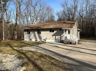 5134 Anderson Rd, Montague, MI 49437