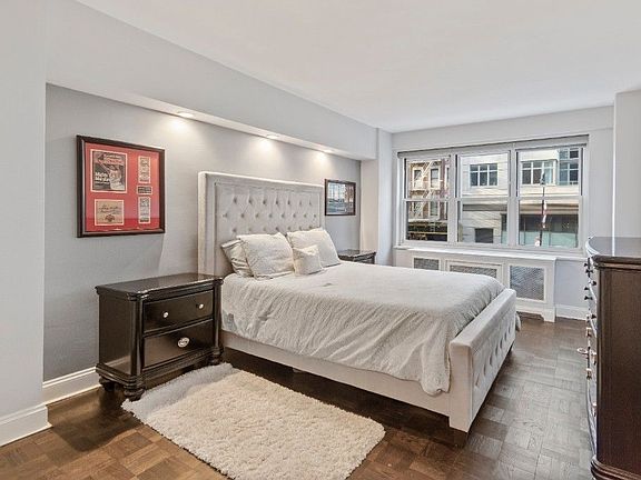 3rd image of 251 E 51st St APT 2C