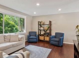 1025 105th Ave NW, Coon Rapids, MN 55433