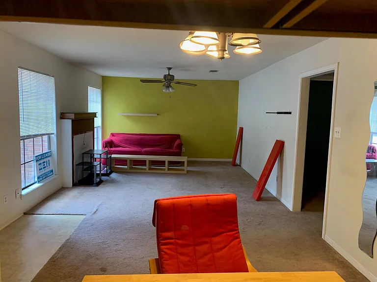 2401 Sycamore Ave #E7 — Photo 4