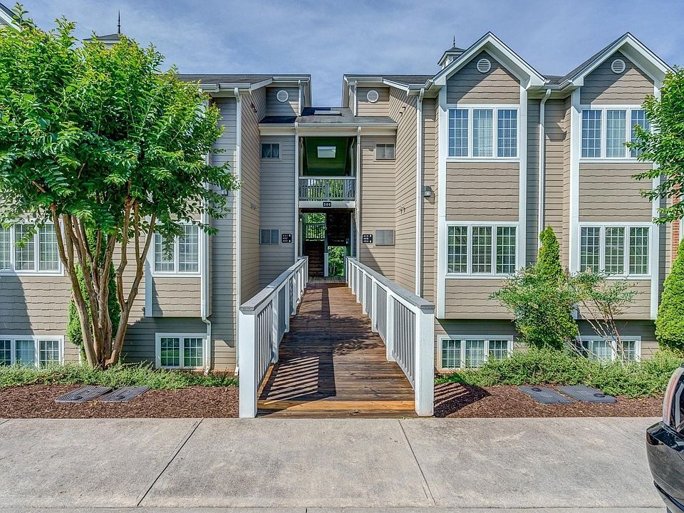 1st image of 300 S Pointe Shore Dr