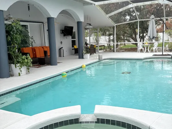 13004 Gleneagles Pl, Riverview, FL 33579