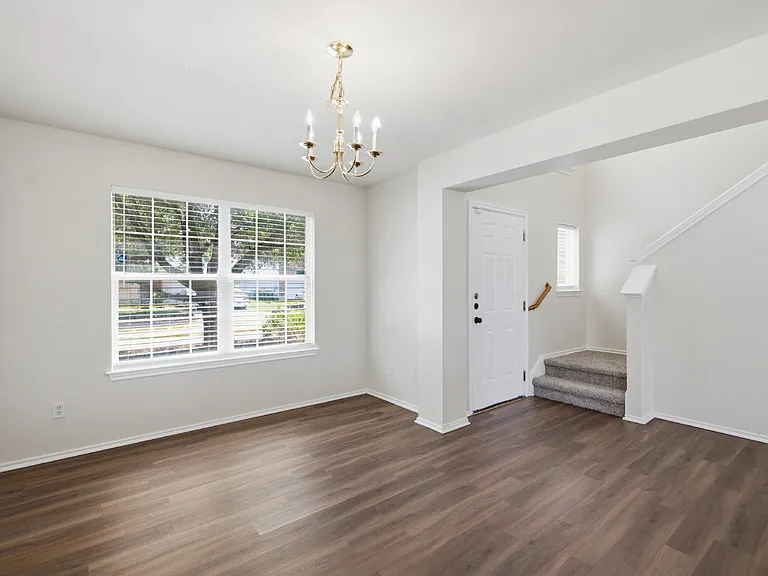 18120 Topsail St — Photo 7