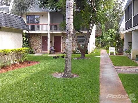 3rd image of 5261 SW 40th Ave #25
