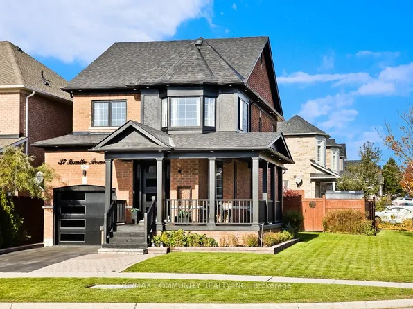 37 Mantle Ave, Whitchurch Stouffville, ON L4A 0M7