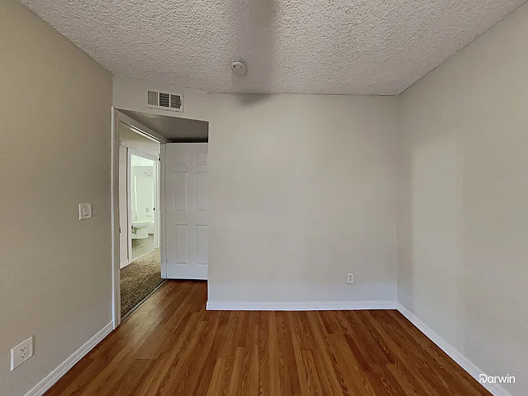 10248 W Medlock Dr — Photo 11