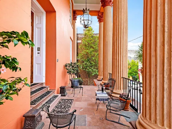 55 Society St APT C, Charleston, SC 29401