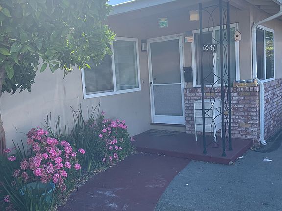 2nd image of 1041 Madison Ave #1039