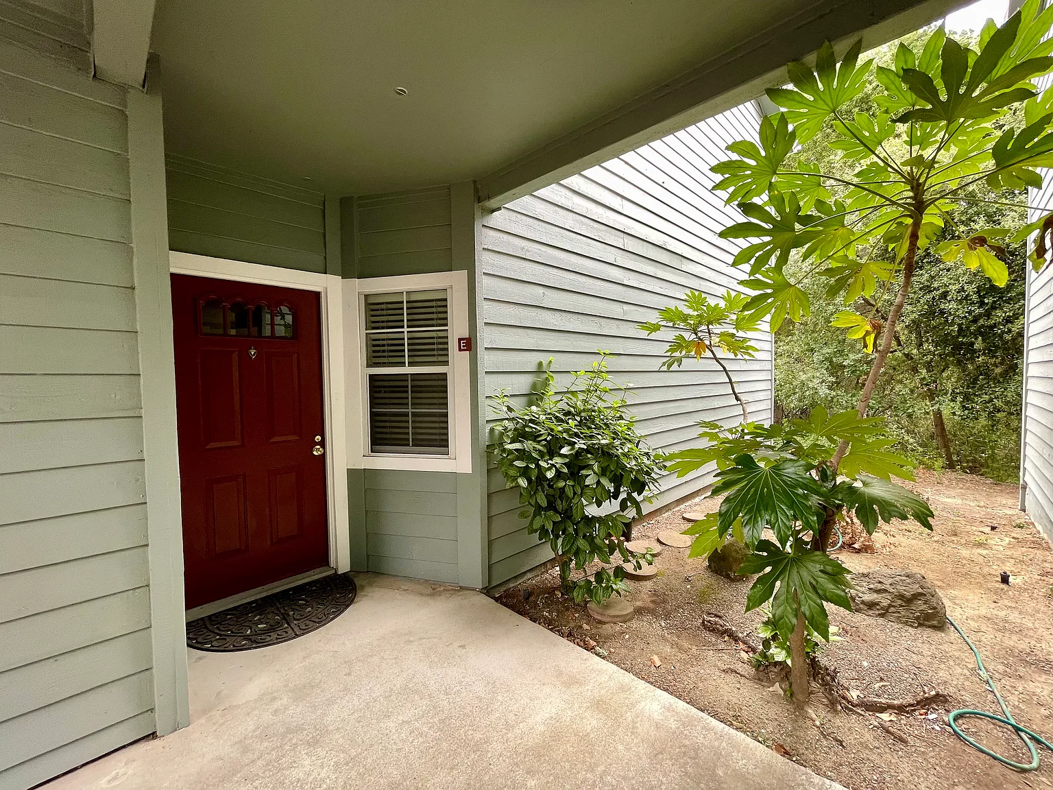 7875 Canyon Meadow Circle — Photo 2