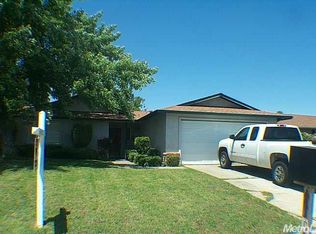 1288 E D St, Oakdale, CA