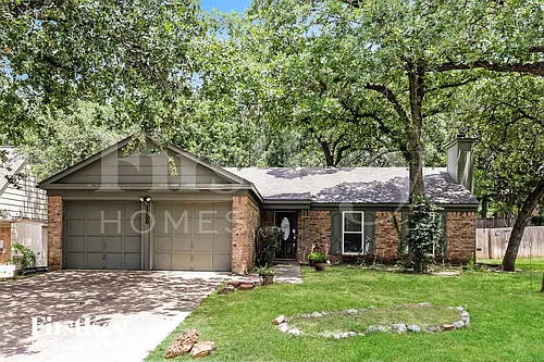 1800 Chittam Dr Photo 1