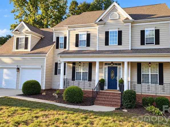 15018 Balenie Trace Ln, Charlotte, NC 28277