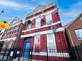 1832 W 18th St, Chicago, IL 60608