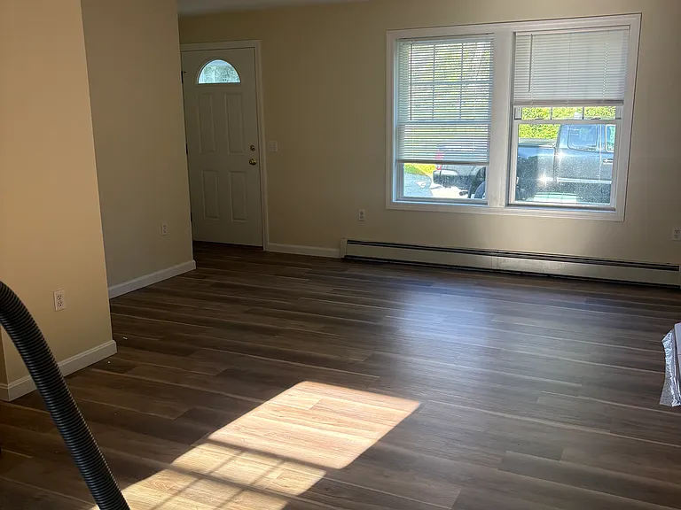 309 Mayall Rd — Photo 5