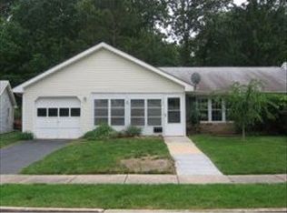 78 Camelia Ct #A, Lakewood, NJ
