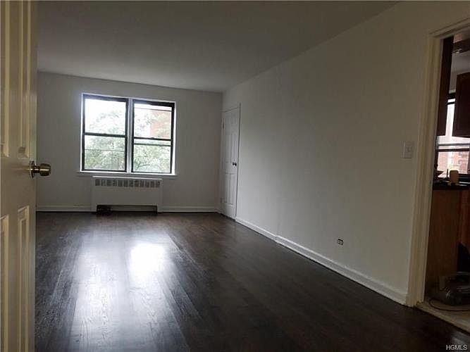 1st image of 43 Amberson Ave APT 6E