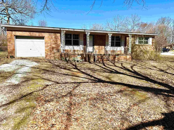 624 Meadow Grove Ln, Florence, AL 35633