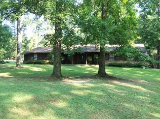 2055 Carruth Dr, Summit, MS 39666
