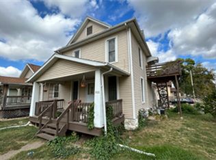 800 F Ave NW, Cedar Rapids, IA 52405