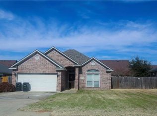 3320 Keefer Loop, College Station, TX 77845