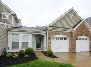 304 Shadow Ridge Dr, Highland Heights, KY 41076
