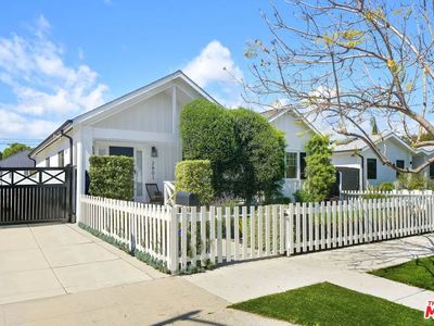 2801 Midvale Ave, Los Angeles, CA, 90064