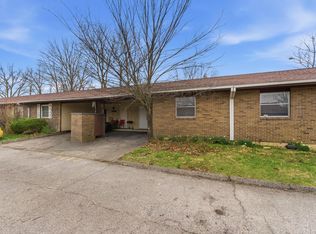 1213 Woodbrook Ct #34, Columbus, OH 43223